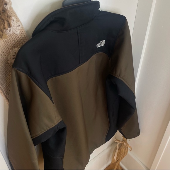 The North Face Apex Brown and Black Jacket Men’s Small - Picture 5 of 9